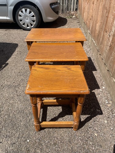 Set nest tables - nest, side